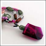 foto collana collezione pianeta terra